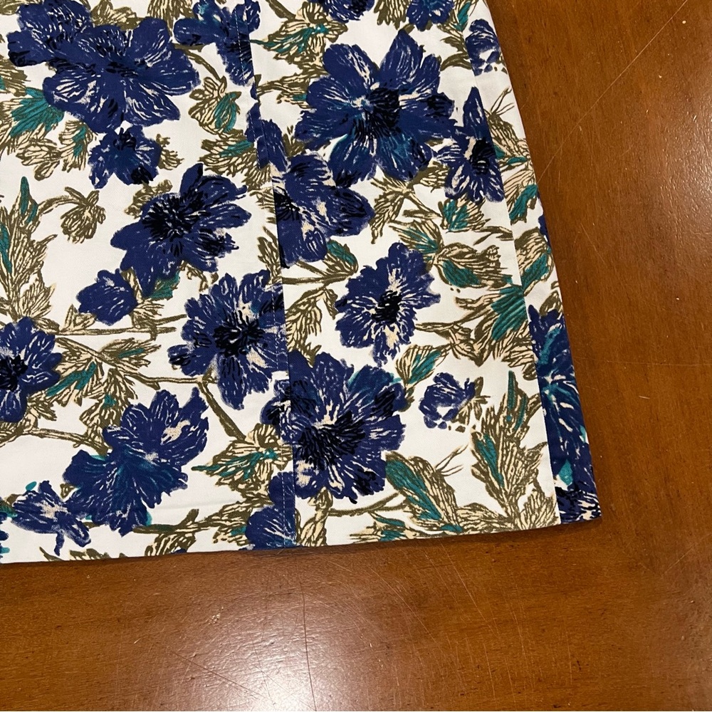 Brooks Brothers Red Fleece Straight Fit Floral Mini Skirt 10 Button Detail Blue - Picture 7 of 16
